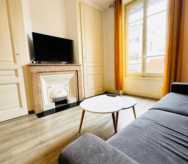 Charmettes - Bellecombe Apartment | Notre Dame - 2 Bedrooms - Partdieu