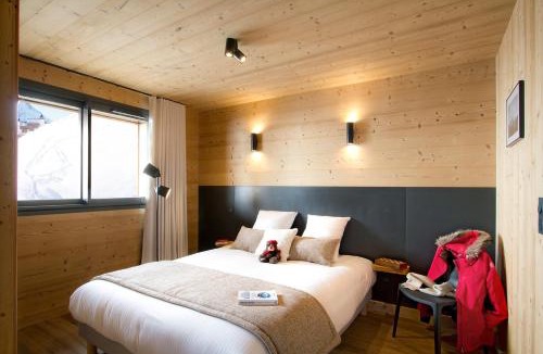 Mont-de-Lans Ski Chalet | Odalys Chalet L'Ours Polaire