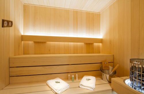 Mont-de-Lans Ski Chalet | Odalys Chalet L'Ours Polaire