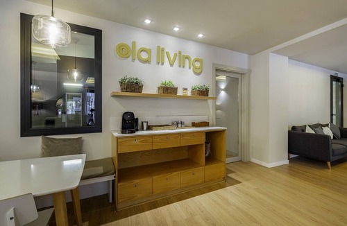 Sant Gervasi Apartment | Ola Living Aribau 3 hab