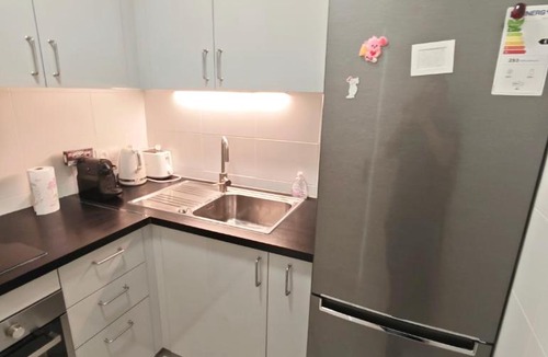 Quartier Saint-Georges Apartment | Opéra de Paris-6 Min Walk-Modern Apt 4 sleepe