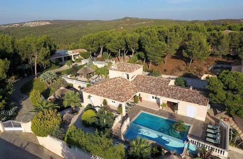 Ensues-la-Redonne Apartment | Paisible Oasis 2/4 Pers, Piscine et Calanques