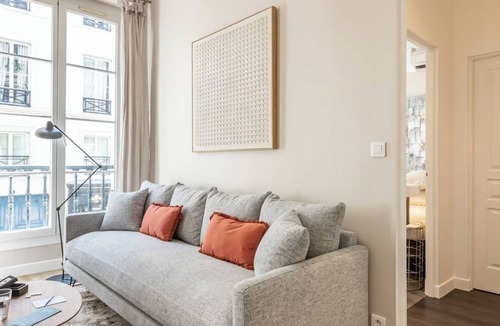 Vivienne Apartment | Palais Royal Prestige: A Four-Bedroom Parisian Masterpiece