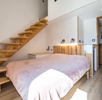 Saint-Jean-de-Maurienne Apartment | Panorama Majestueux Large Space & Mountain View