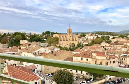 Salon-de-Provence Apartment | PANORAMIC salonais