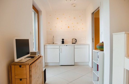 Tourrettes-sur-Loup Villa | Panoramic Sea View. Take a walk to the medieval village.