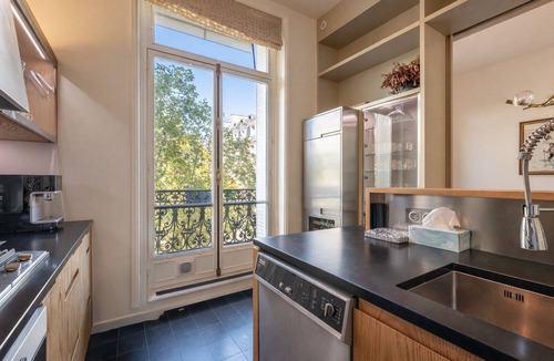 Saint-Thomas-d'Aquin Apartment | Par070 - Luxury apartment in Saint Germain