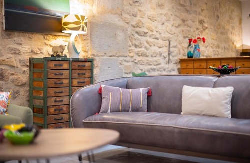 Quartier de la Folie-Mericourt Apartment | Paridily Circus