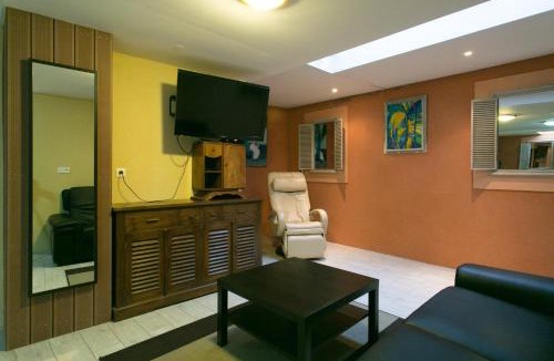 Pantin Apartment | Paris East Side Lodge