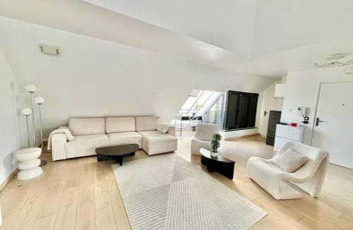Alfortville Apartment | Penthouse 90m2 Terrace Parking 10m Paris Center