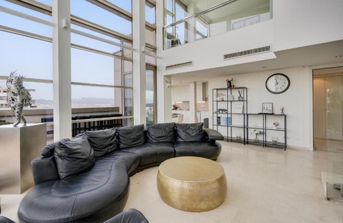 Diagonal Mar i el Front Maritim del Poblenou Apartment | Penthouse Duplex with Epic Views