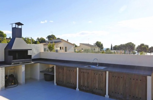L'Ampolla House | Perales by Interhome