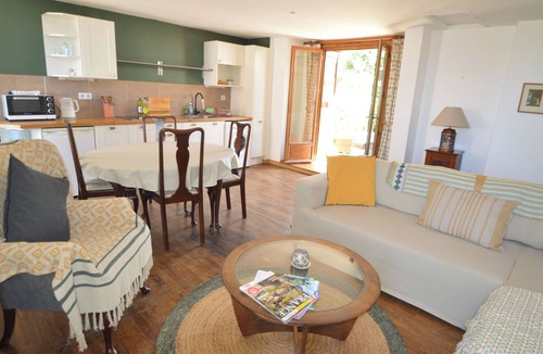 Badefols-d'Ans Cottage | Pet-Friendly Dordogne Getaway for two people!