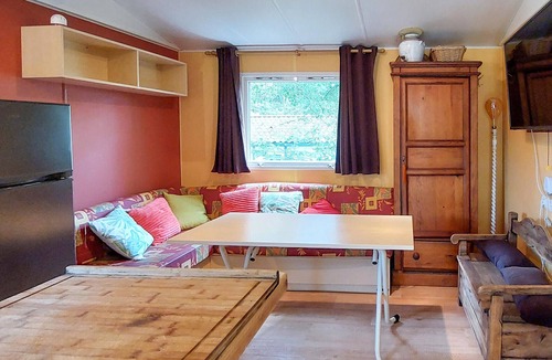 Saint-Paul-les-Dax House | Pet friendly (sta)caravan in Saint-Paul-lès-Dax