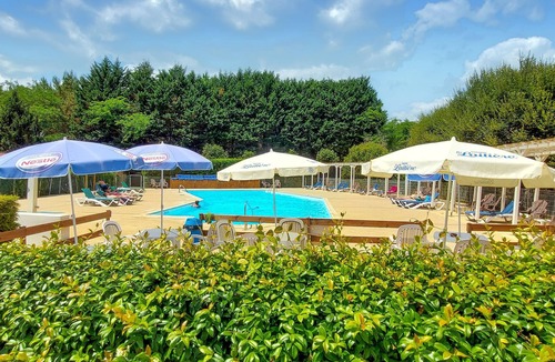 Saint-Paul-les-Dax House | Pet friendly (sta)caravan in Saint-Paul-lès-Dax