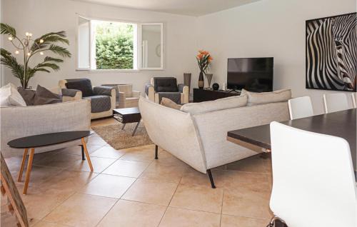 Bedarieux House | Pet Friendly Home In Bédarieux
