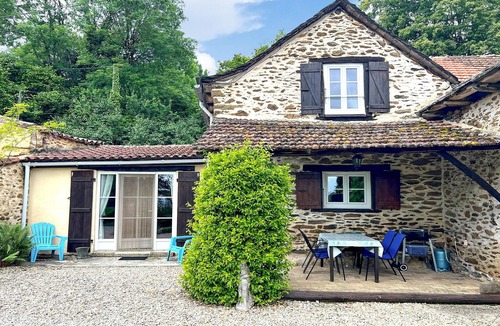Jouqueviel House | Pet friendly home in Jouqueviel
