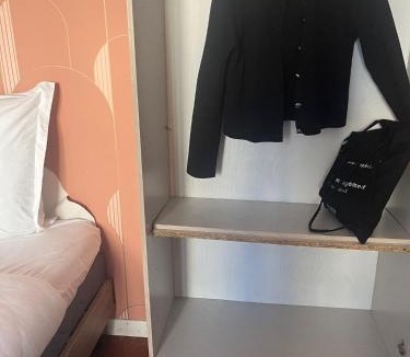 L'Europe Apartment | Petit Duplex - Batignolles