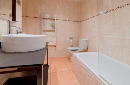 Arans Apartment | Pierre & Vacances Aparthotel La Tulipa