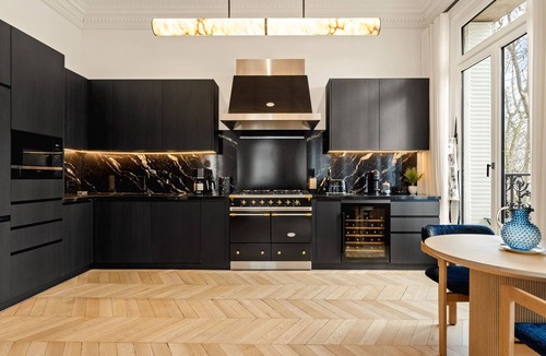 Champs-Elysees Apartment | Place d'Alma