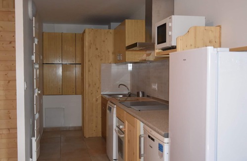 Pralognan-la-Vanoise Apartment | Pleasant garden-level apartment in chalet, pets allowed, for 3 people