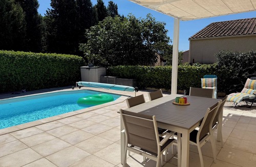 Meze House | Pleasant vacation home with pool in MEZE