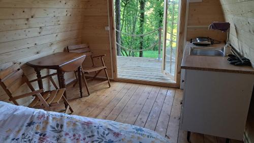 Segonzac Other | Pod - La Cocotte - on Campsite in Saint Robert, 19310, Camping Florecer