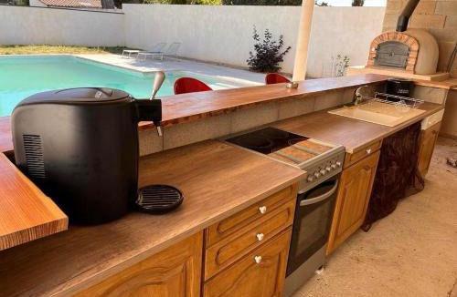 Beauvoisin Apartment | Pool House Petite Camargue