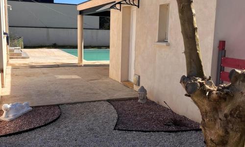 Beauvoisin Apartment | Pool House Petite Camargue