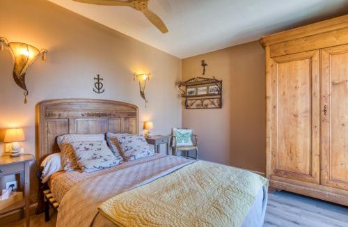 Vauvert Bed & Breakfast | Porte Saint-Louis - Petite Camargue
