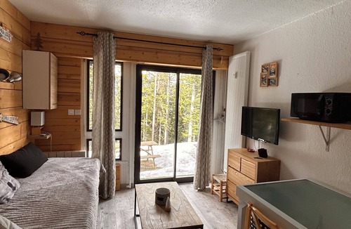 Pra Loup Apartment | Praloup 1600 Studio ground floor with exterior