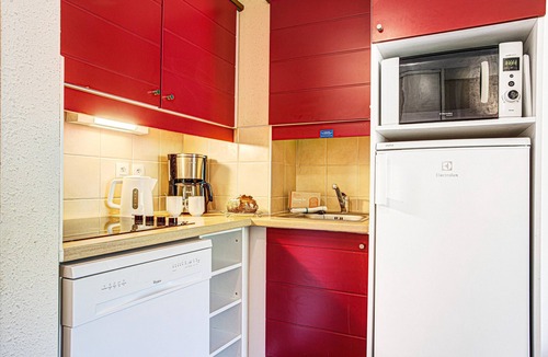 Pyrenees 2000 Apartment | Premium Alpine Family Retreat With Mountain Charm