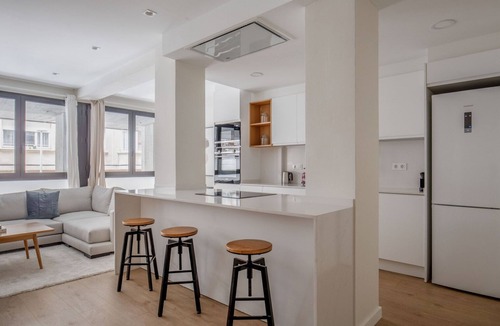 Sant Gervasi Apartment | Premium El Putxet i el Farró 2BR, by Blueground