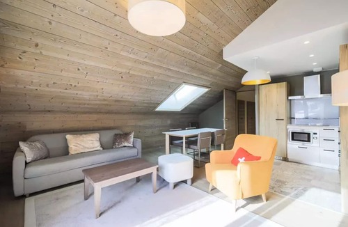 Meribel Centre Apartment | Premium Residence L'Hévana - maeva Home - 3-room Duplex Apartment for 8 people Prestige
