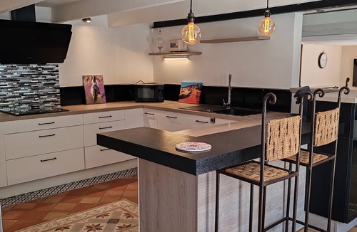 Gignac House | Property near the colorado provençal with view surrounded by 8 ha not overlooked