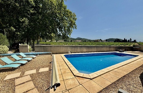 Gigondas Villa | Provencal house in the heart of the vineyards