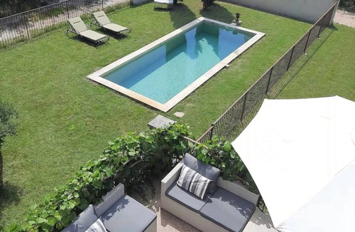 Vallabregues House | Provencal mansion near the Alpilles