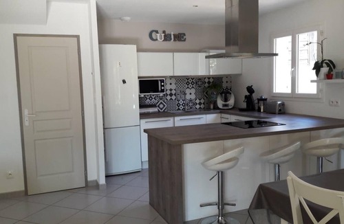 Ensues-la-Redonne Villa | Provencal style villa 110 m2, 8 people, with jacuzzi