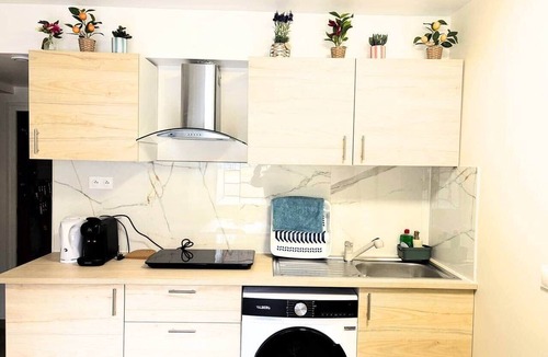 Noisy-le-Grand Apartment | Qhome 8 - Cozy 2-Bedroom Apartment Between Paris and Disney