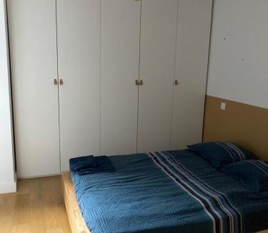 Yves Farge - Le Fleuve Apartment | Quai du Rhone Two bedroom appartement
