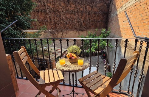 El Fort Pienc Apartment | Quiet 2-bed child's room terrace Sagrada Familia