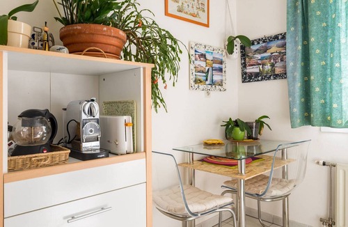 3rd Arrondissement Apartment | Quiet 2 BR apt in Sans-Souci, garage & terrace