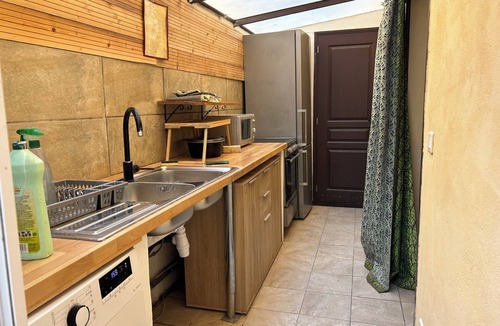 La Madeleine Apartment | Quiet, ecological, 500 m from the sea