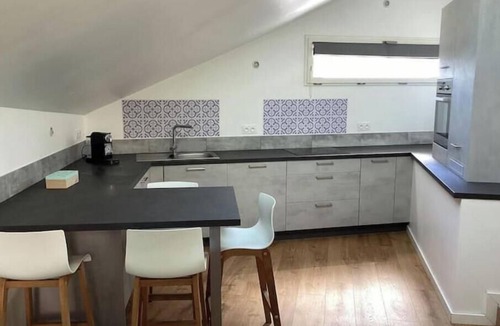 Cessenaz Apartment | Quiet location between lake and mountains - Apartment with garden near Annecy