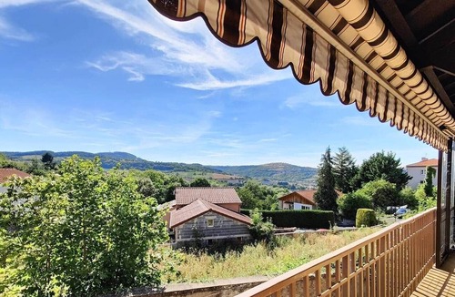 Le Puy-en-Velay Apartment | Quiet two-bedroom apartment with a balcony and an unobstructed view