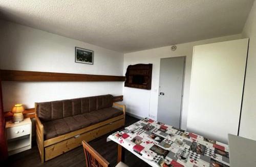 Les Menuires Apartment | Résidence Chaviere - Au coeur des Menuires appartement 2 pers MAE-4294