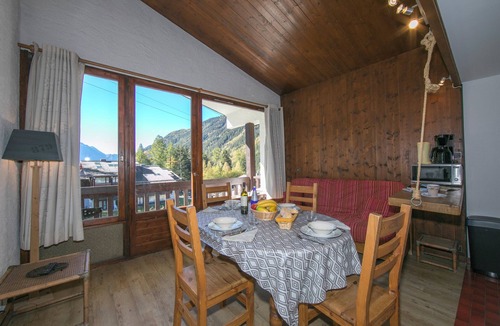 Chamonix-Mont-Blanc Apartment | Résidence Devouassoux I ski in/ski out, Argentière (Chamonix), France