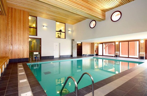 Vaujany Hotel | Résidence La Cascade - Les Epinettes - INCL. LIFT PASS Apartment, sleeps 8 (65 - 72 m²), SC