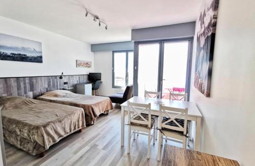 Aix-les-Bains City Center Apartment | Résidence Le Chateau Durieux 4 - Coup de coeur pour ce petit studio entièrement relooké ! MAE-7184