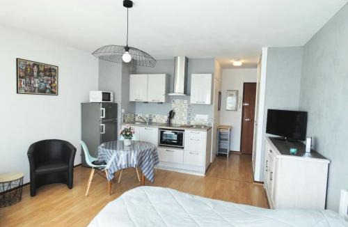 Aix-les-Bains City Center Apartment | Résidence Le Chateau Durieux 2 - Agréable studio 2 personnes ! MAE-7344